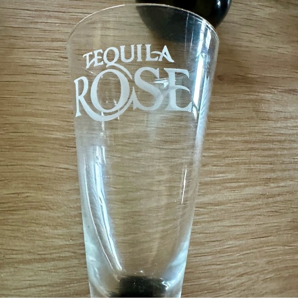 6 Vtg Tequila Rose 2” Black Bubble Glass Shot Glasses - Picture 5 of 7